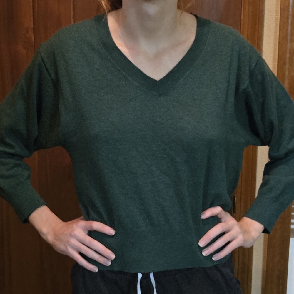 Vintage green sweater